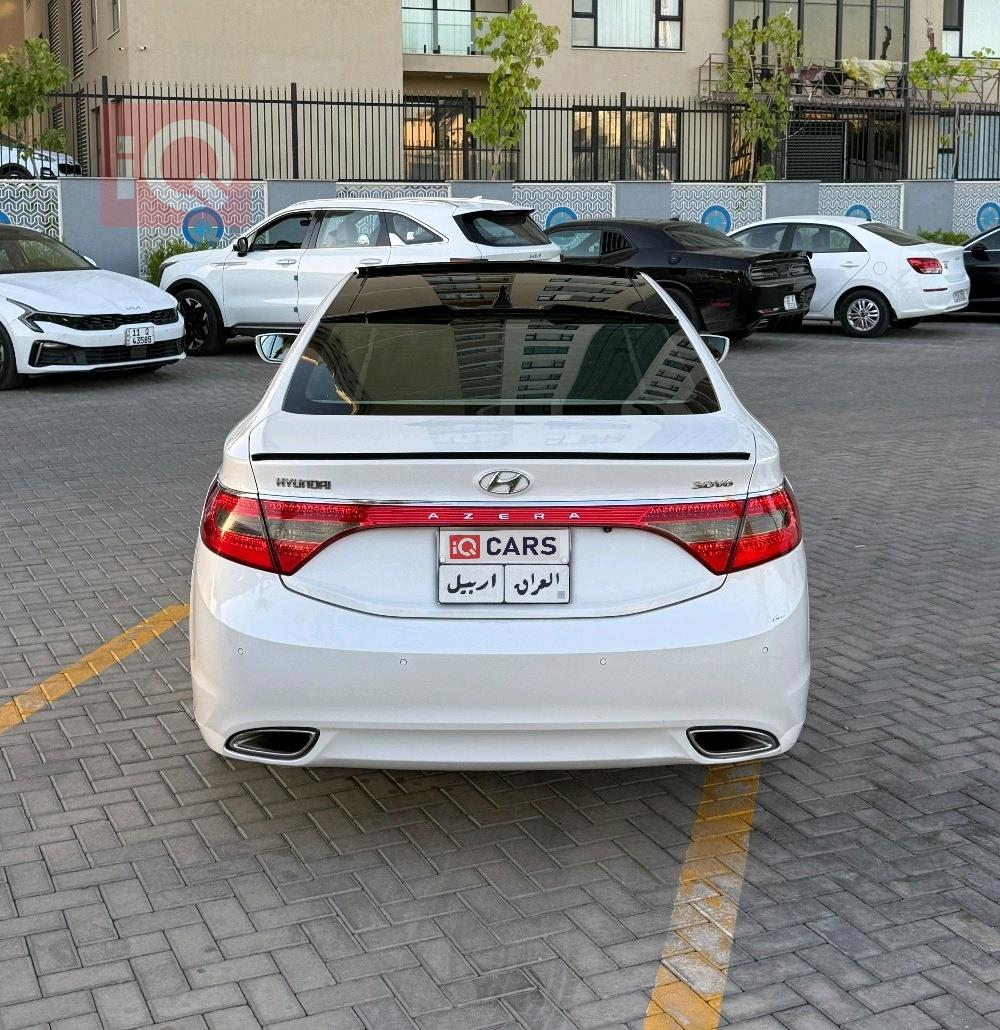 هيونداي أزيرا